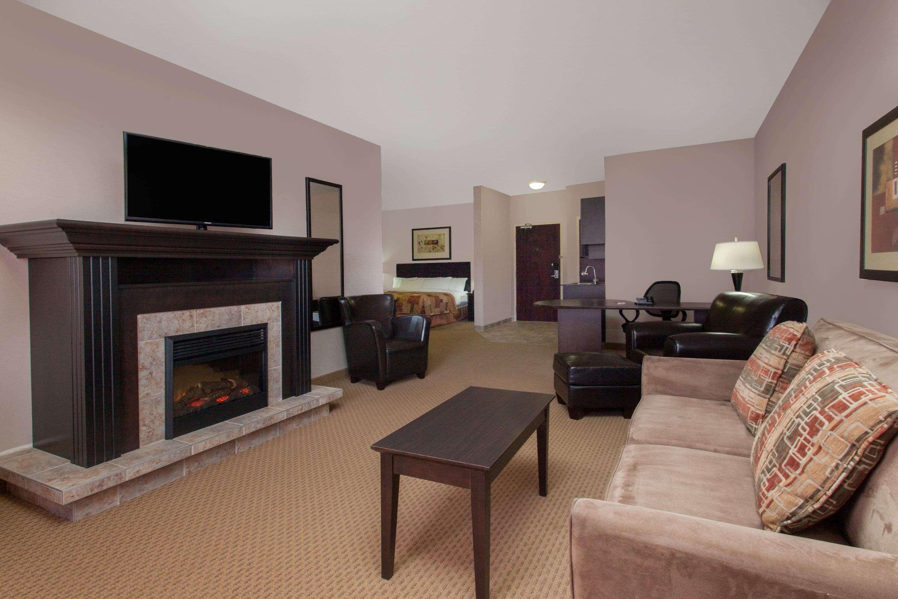 Ramada By Wyndham Brooks Otel Dış mekan fotoğraf