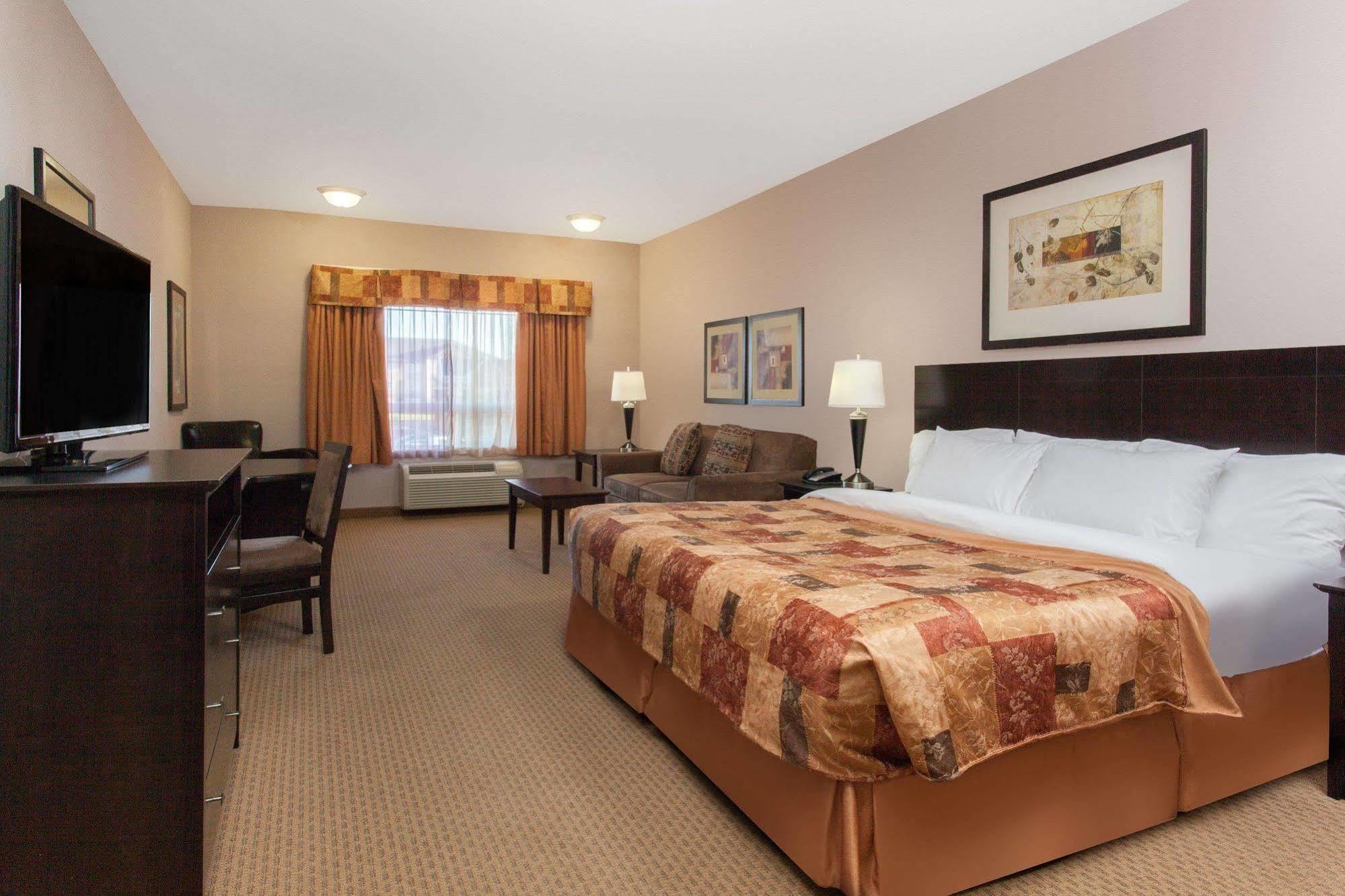 Ramada By Wyndham Brooks Otel Dış mekan fotoğraf